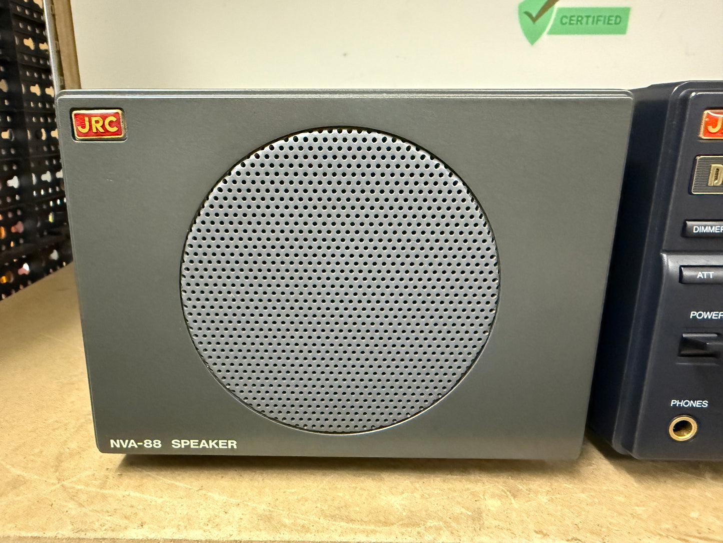 Jrc 545 dsp + RX 0-1Ghz CHE-199 + SP NVA88 pari al nuovo