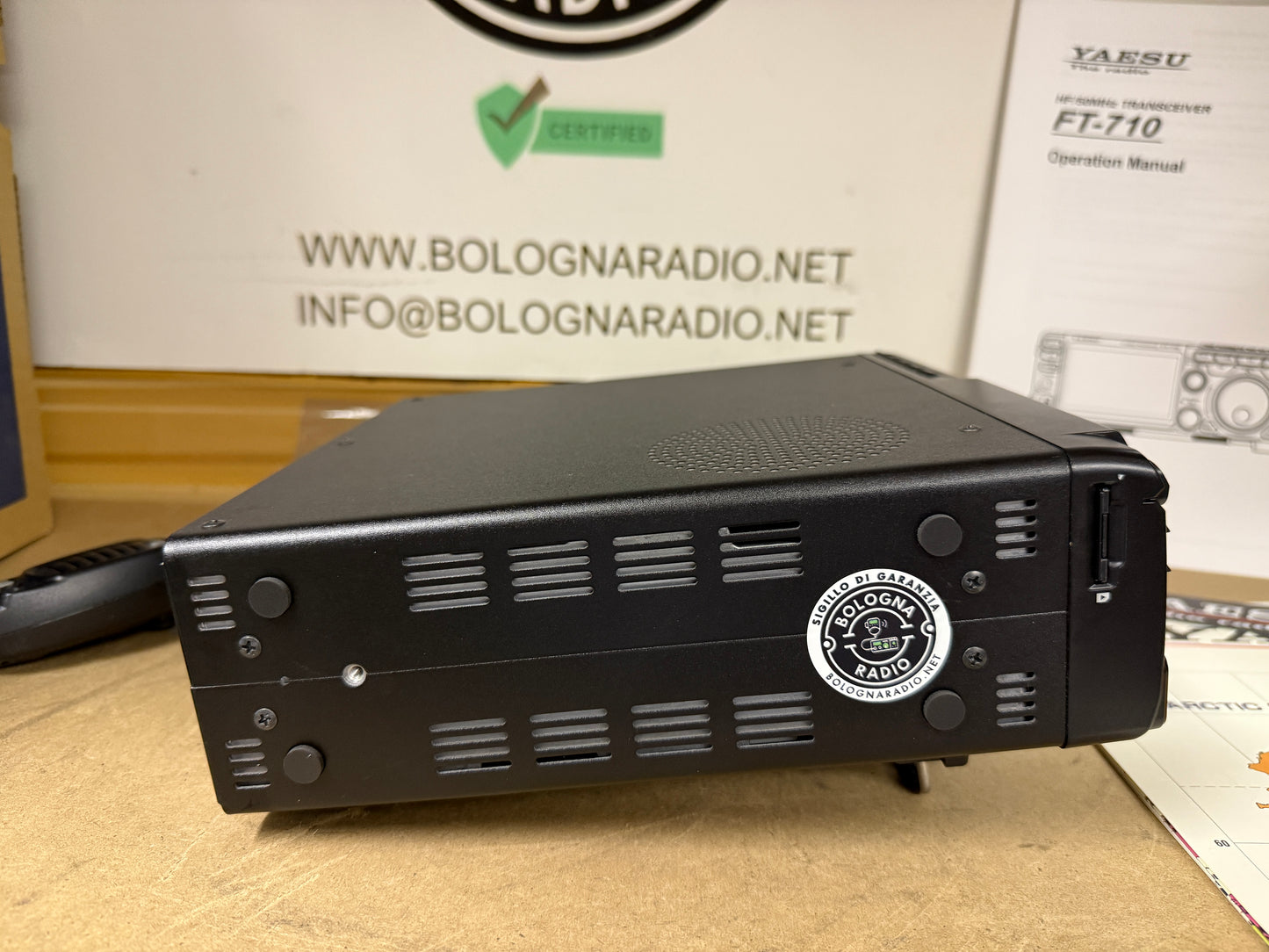 Yaesu FT-710 field pari al nuovo garanzia 20 mesi