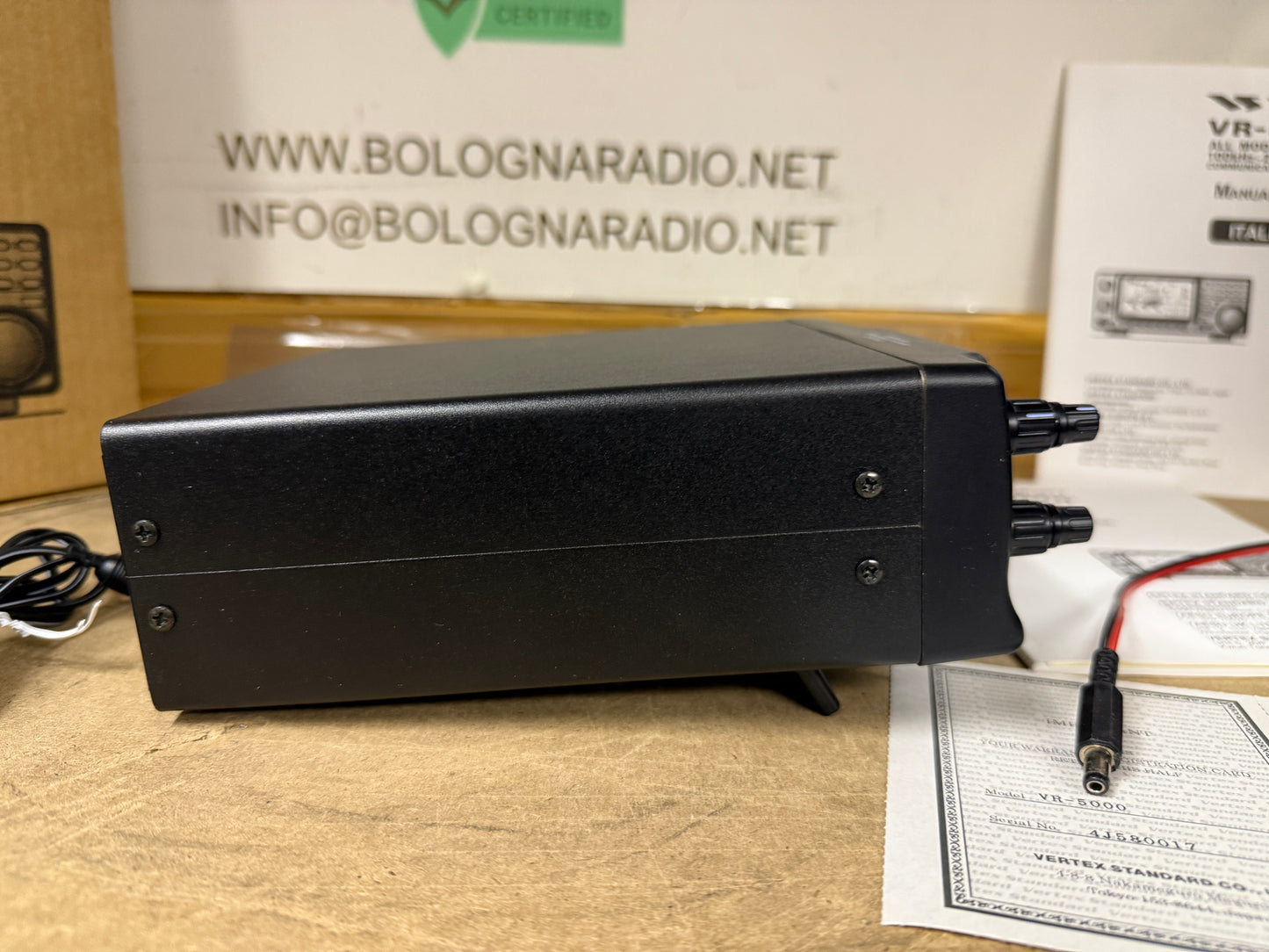 Yaesu VR 5000 pari al nuovo display OK full set 0 ~ 2600 MHz garanzia 12 mesi