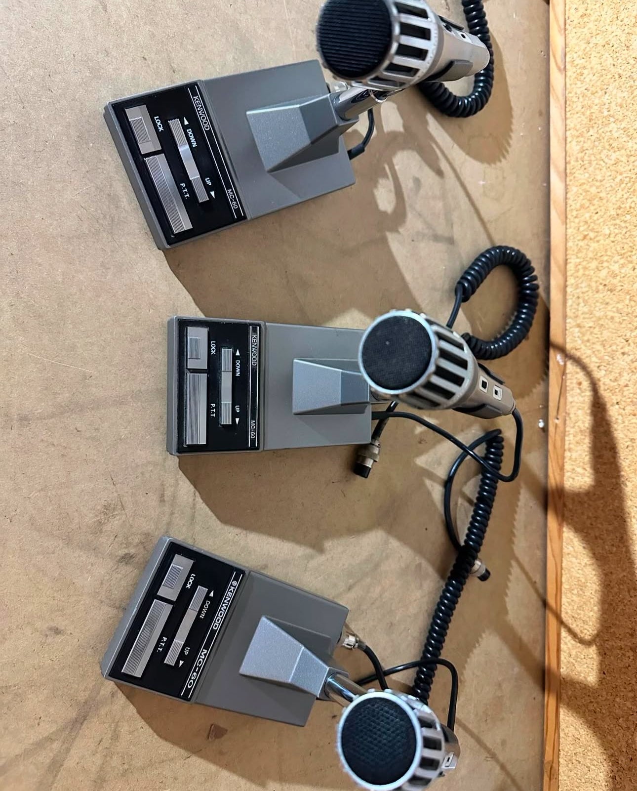 Microfono da tavolo di linea Kenwood MC-60