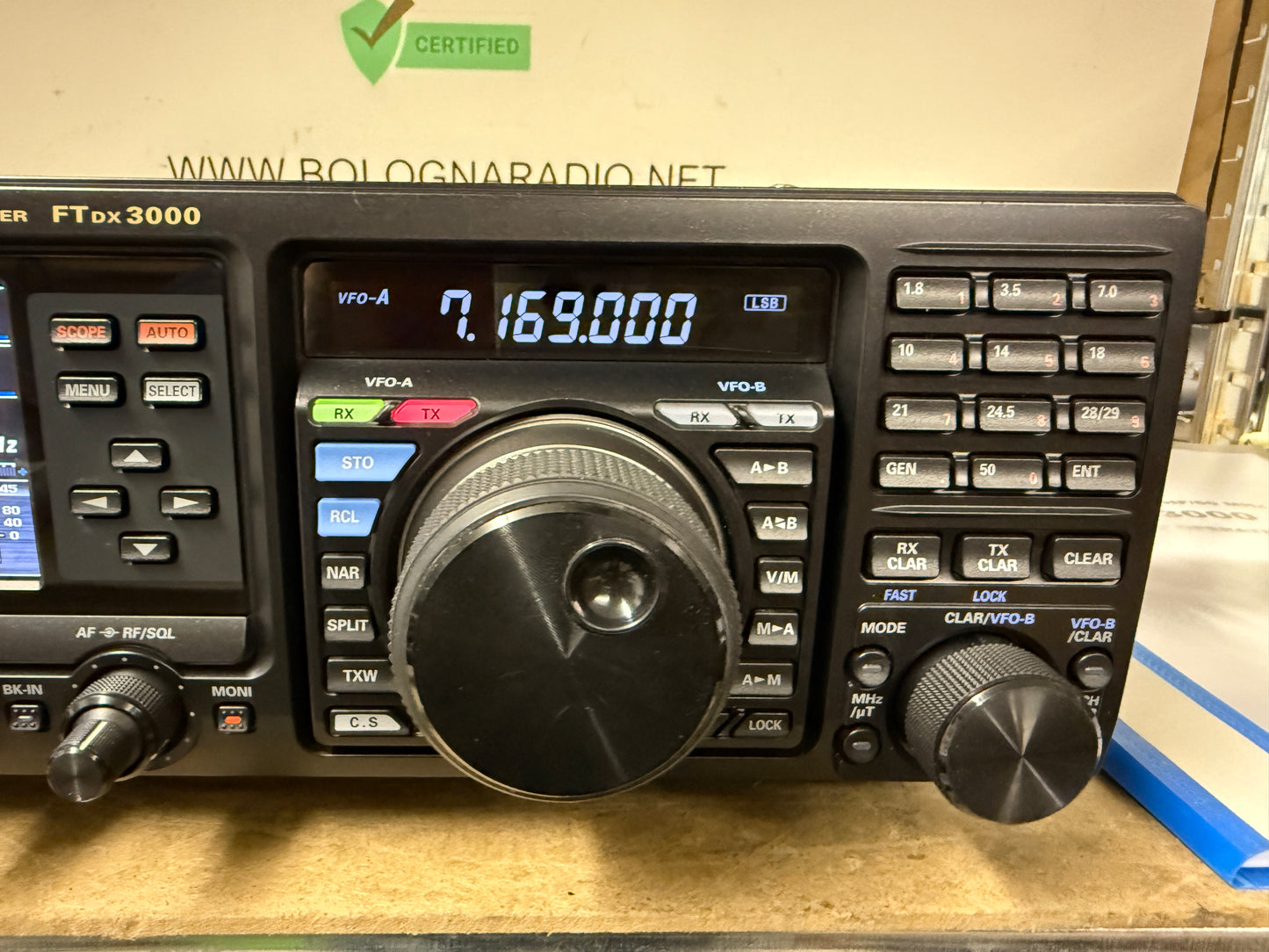 A1 Yaesu FTDX 3000 + DVS6 pari al nuovo Garanzia 12 Mesi e imballo