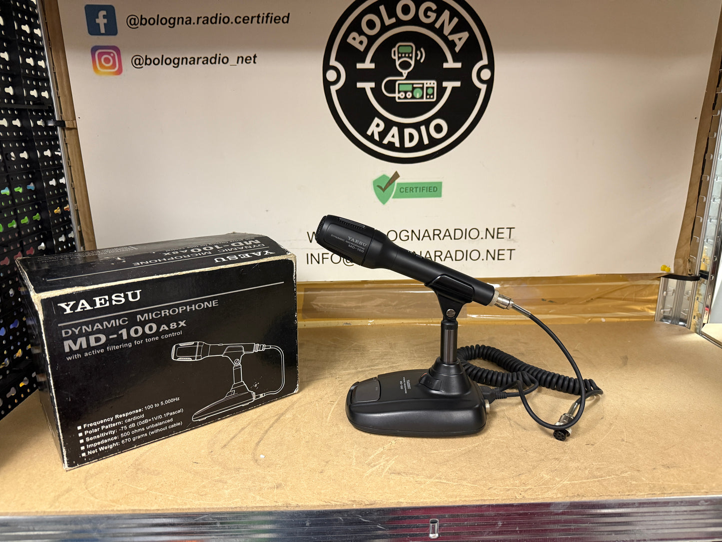 Yaesu MD 100 pari al nuovo full set