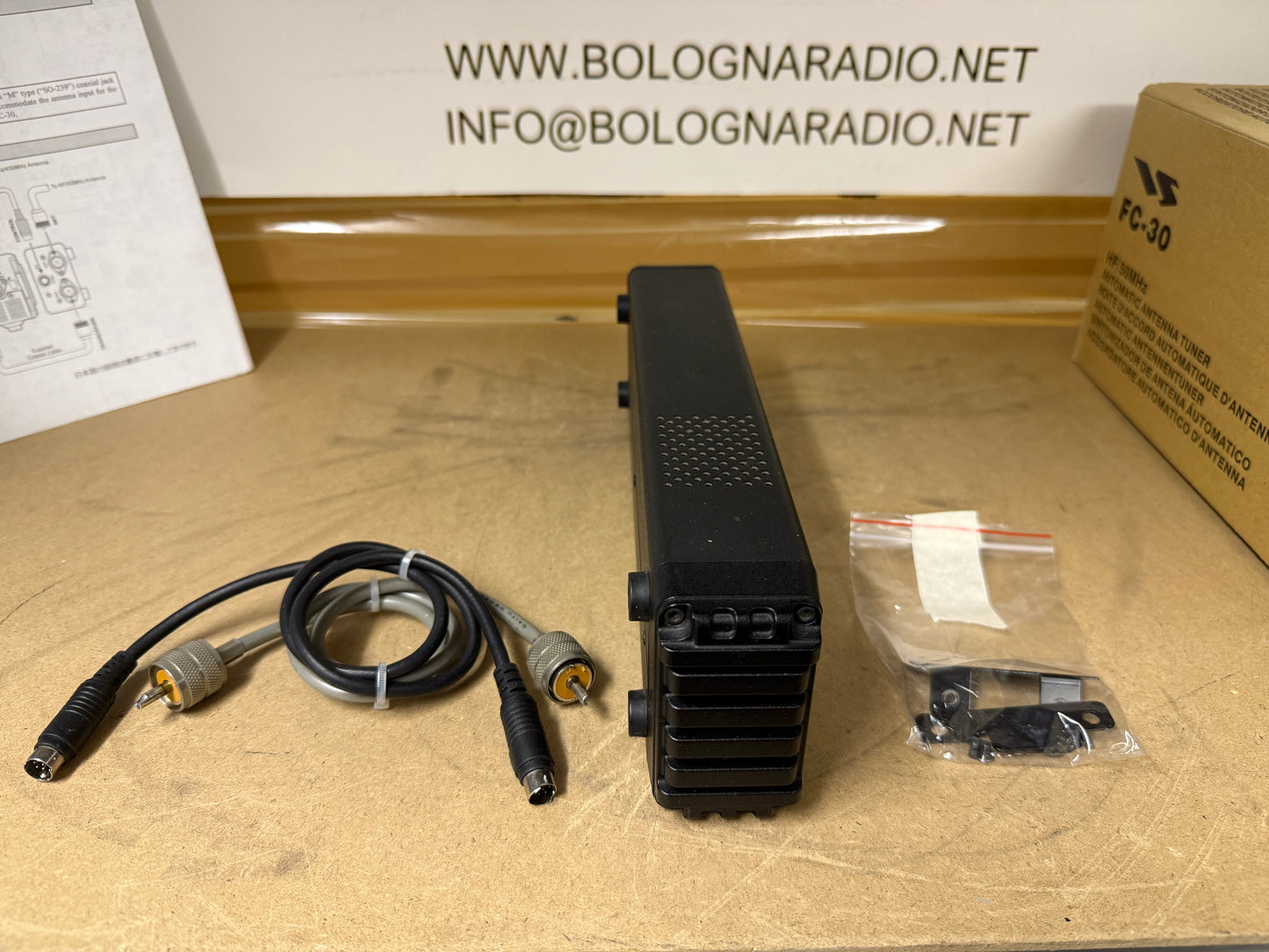 Yaesu FC 30 accordatore d’antenna