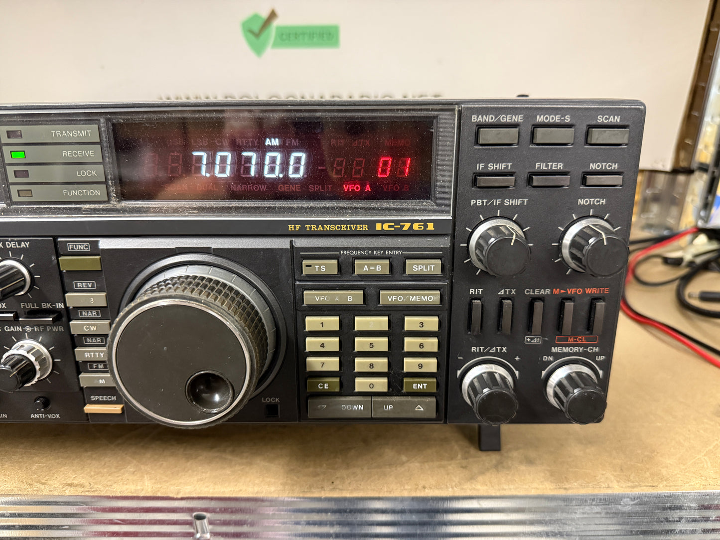 Icom ic 761 elettronica 100% estetica discreta