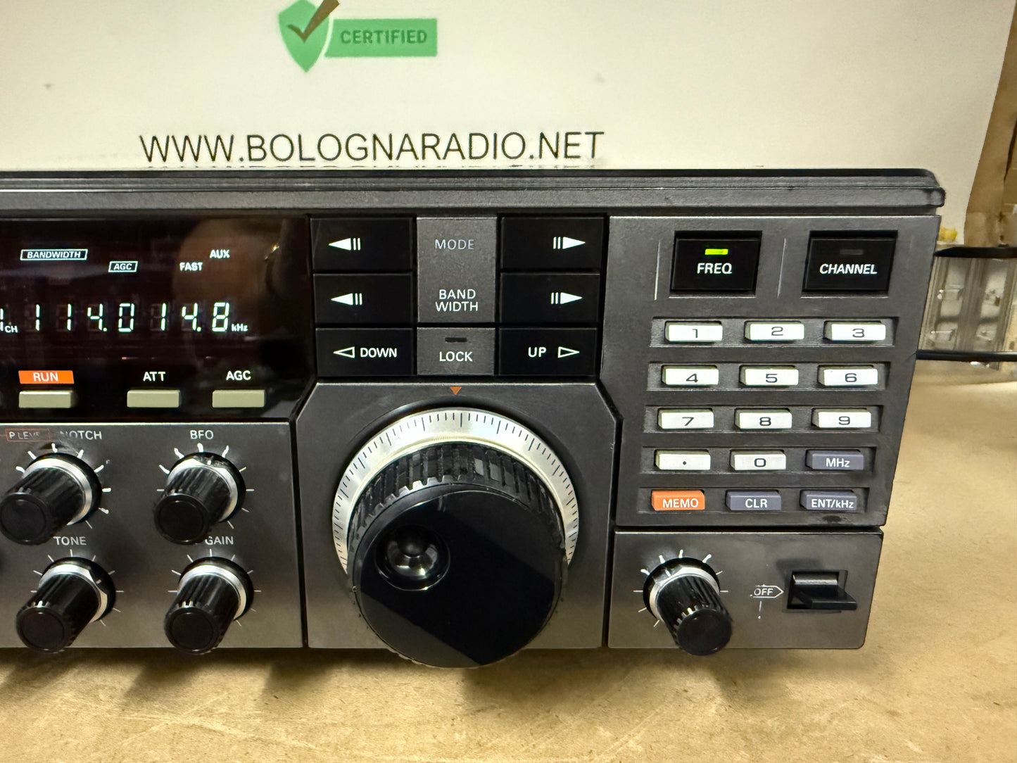 JRC 525 + modulo VHF UHF + banda aerea + filtri