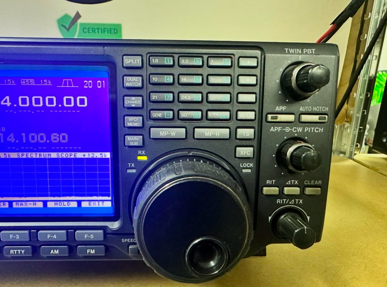 Ricetrasmettitore icom IC-756