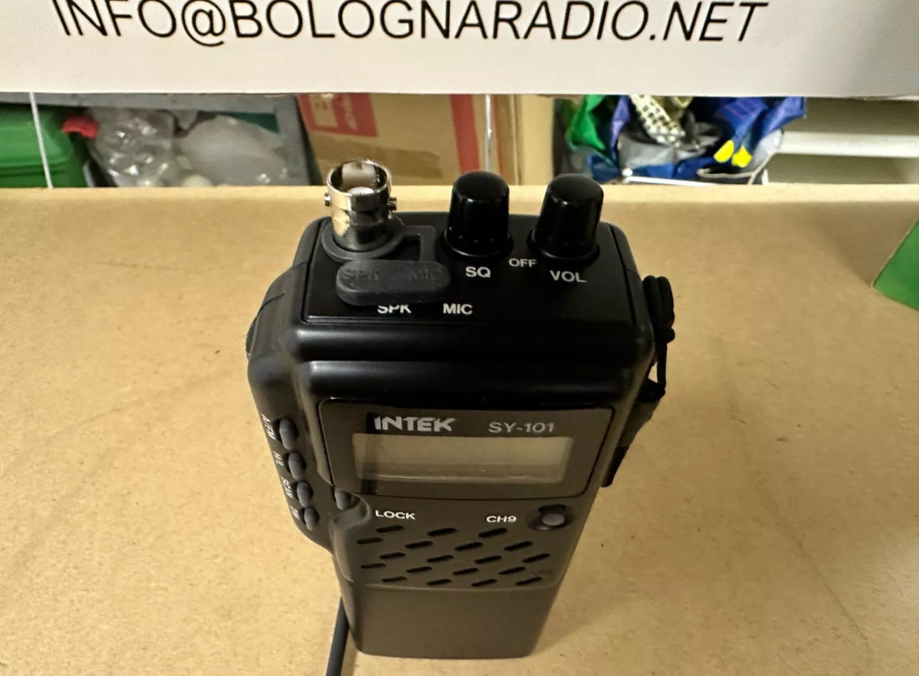 INTEK SY 101 CB OMOLOGATO PORTATILE AM FM 400 canali