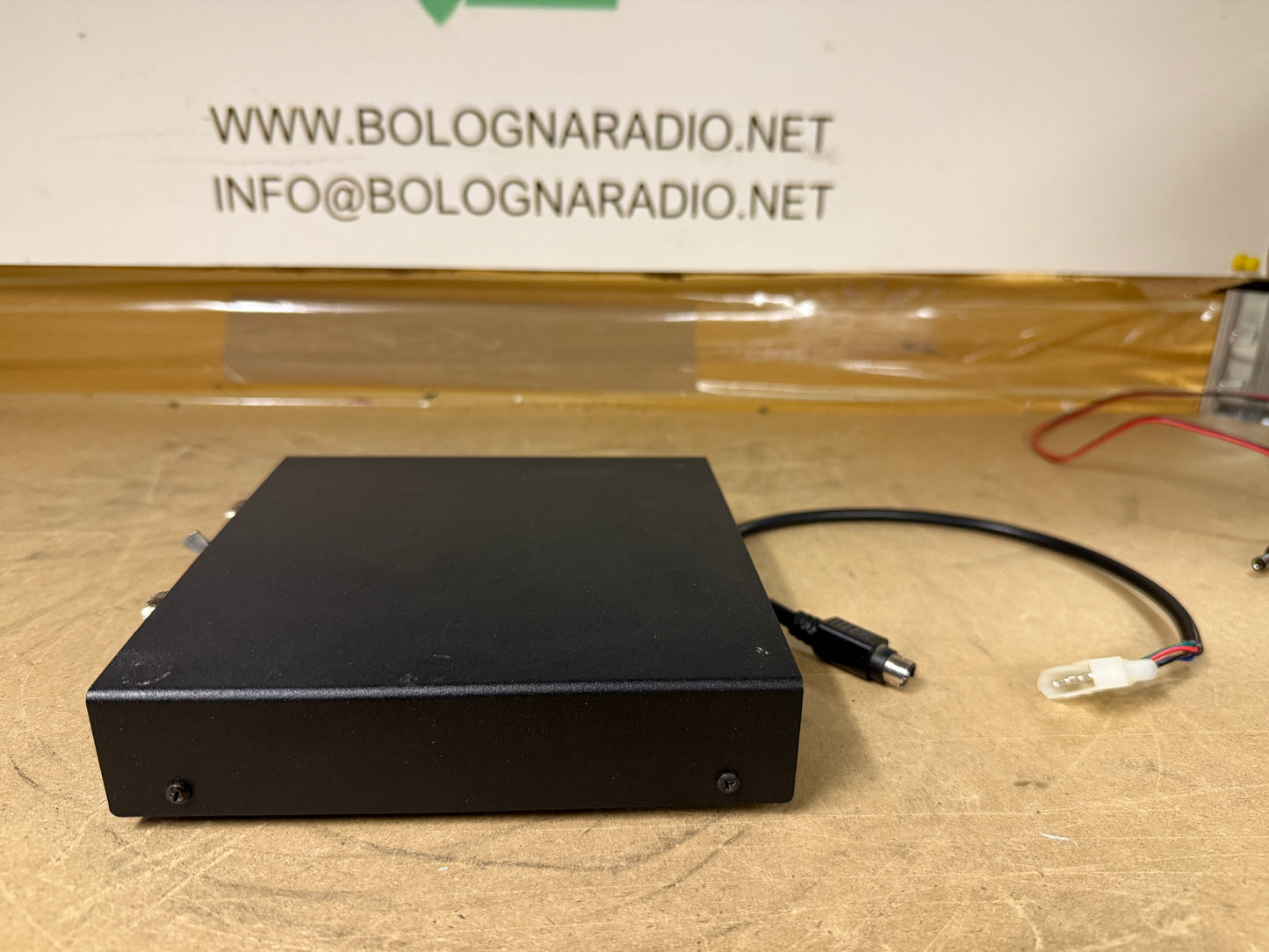 LDG AT-7000 Accordatore automatico di antenna con cavo