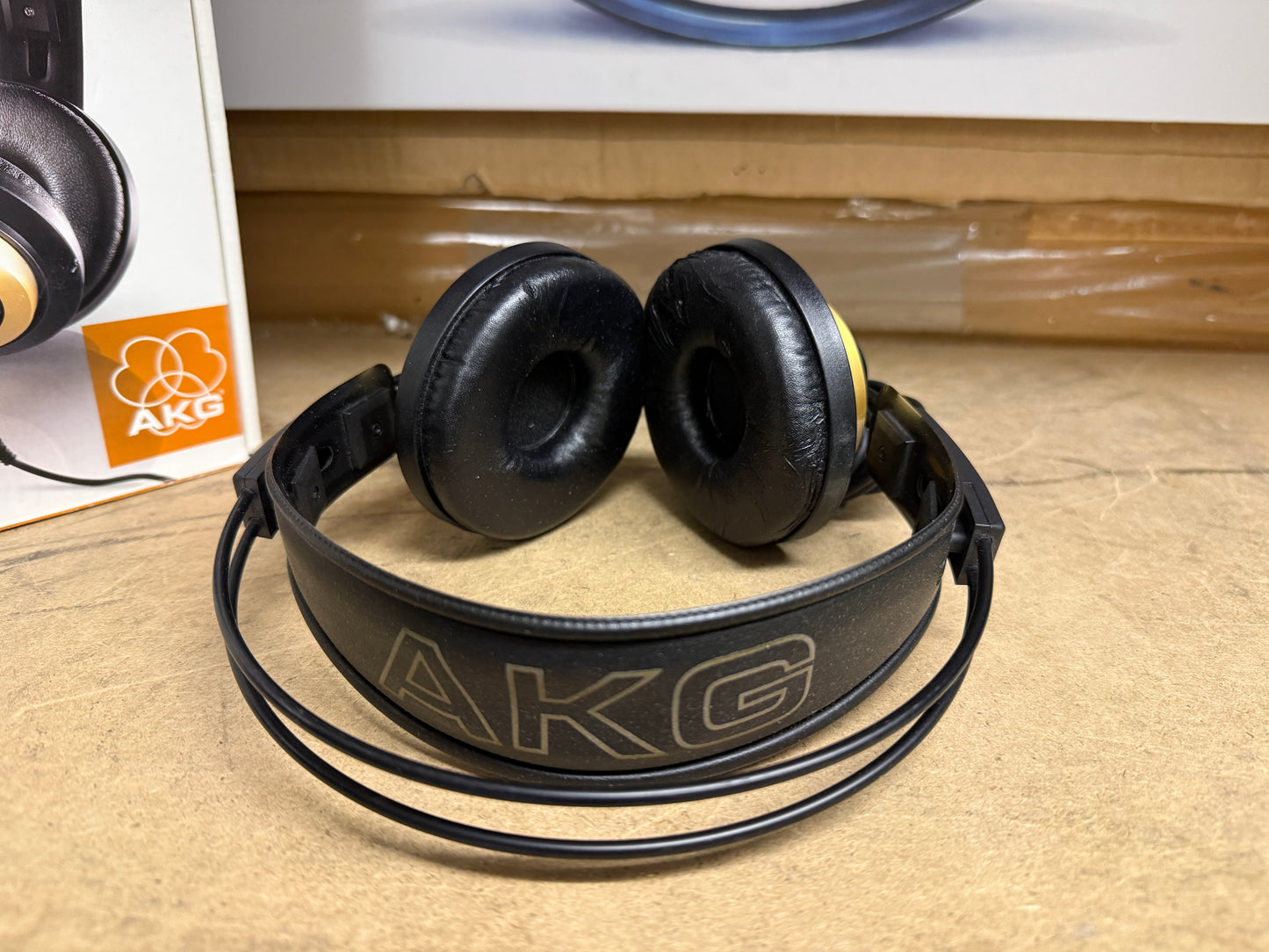AKG K141 Studio