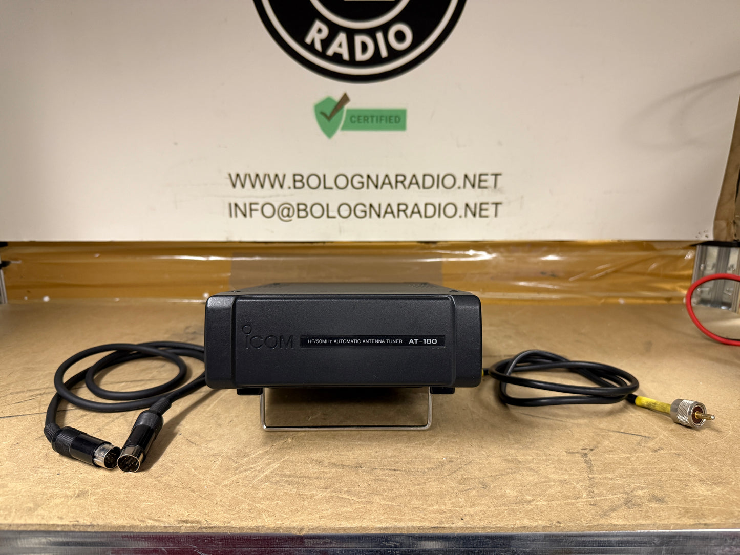 Icom AT 180 accordatore automatico d'antenna
