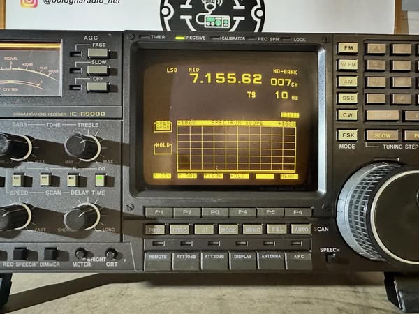 icom IC-R9000 Ricevitore scanner