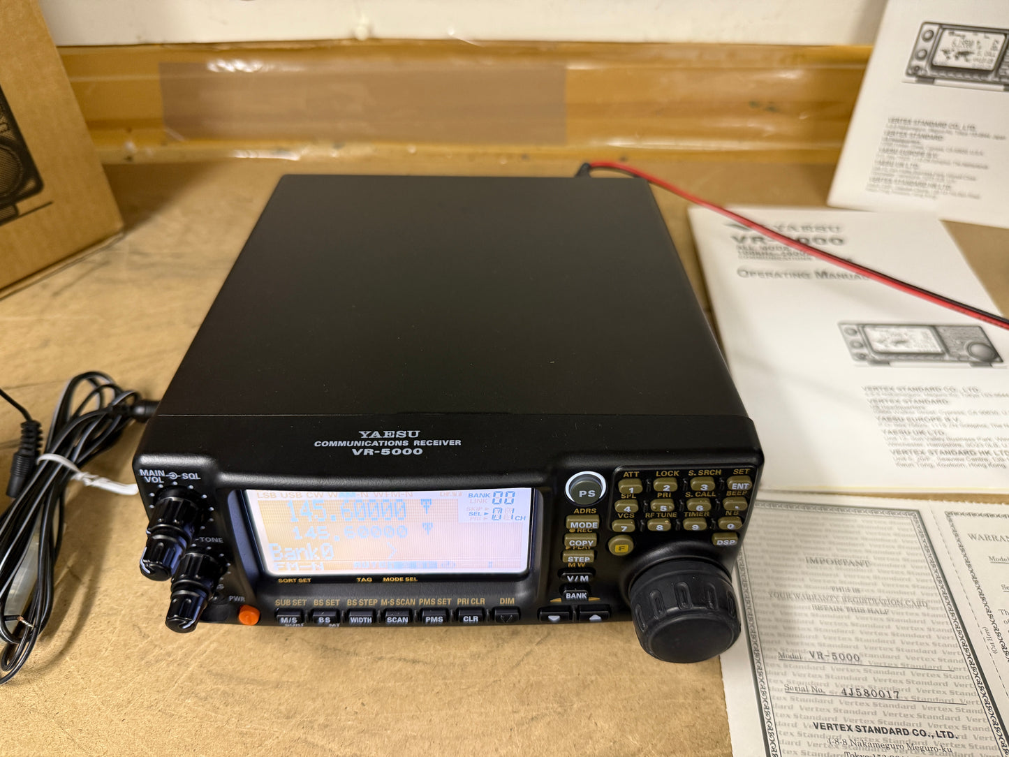 Yaesu VR 5000 pari al nuovo display OK full set 0 ~ 2600 MHz garanzia 12 mesi
