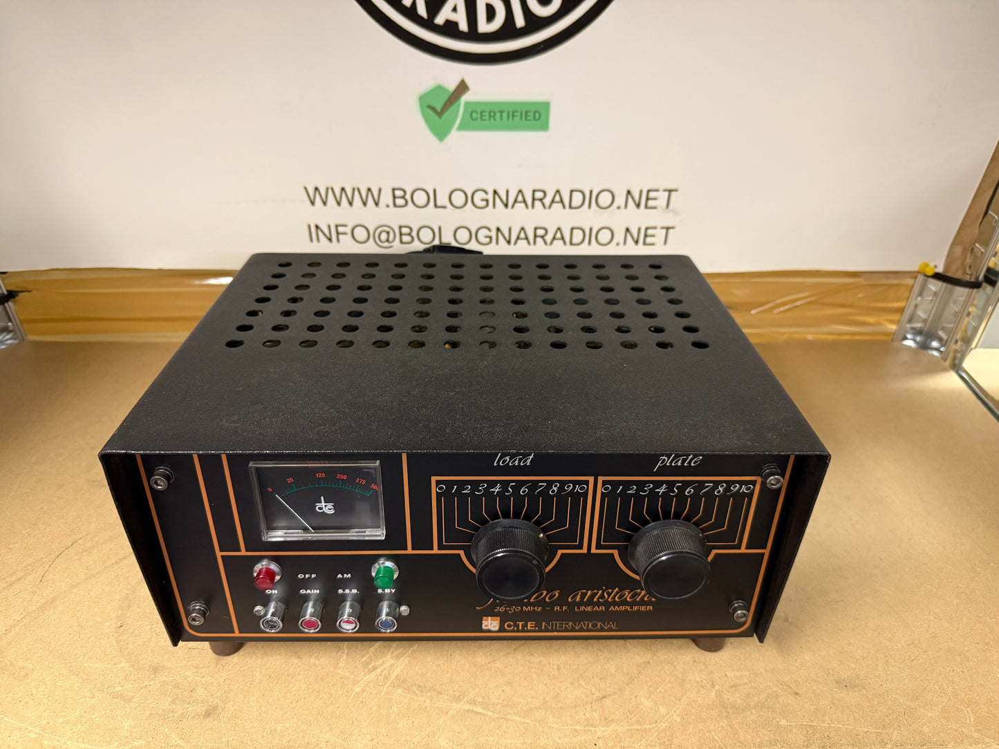 Jumbo Aristocrat Amplificatore Lineare CB da base valvolare