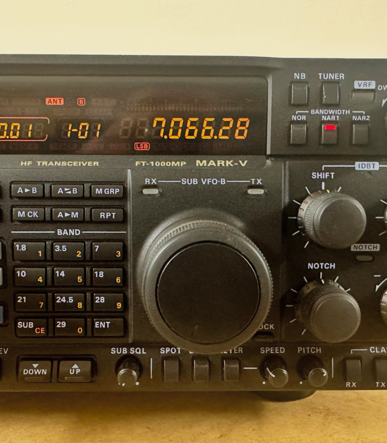 Ricetrasmettitore YAESU FT-1000MP MARK-V 200 watt