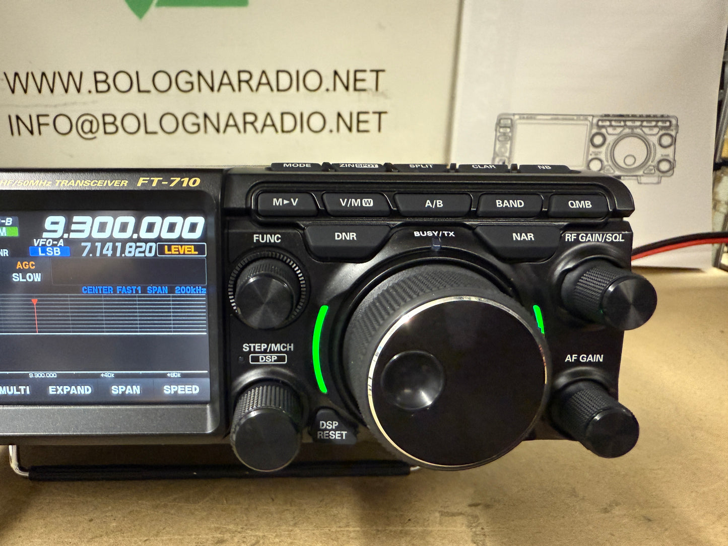 Yaesu FT 710 field pari al nuovo garanzia 18 mesi