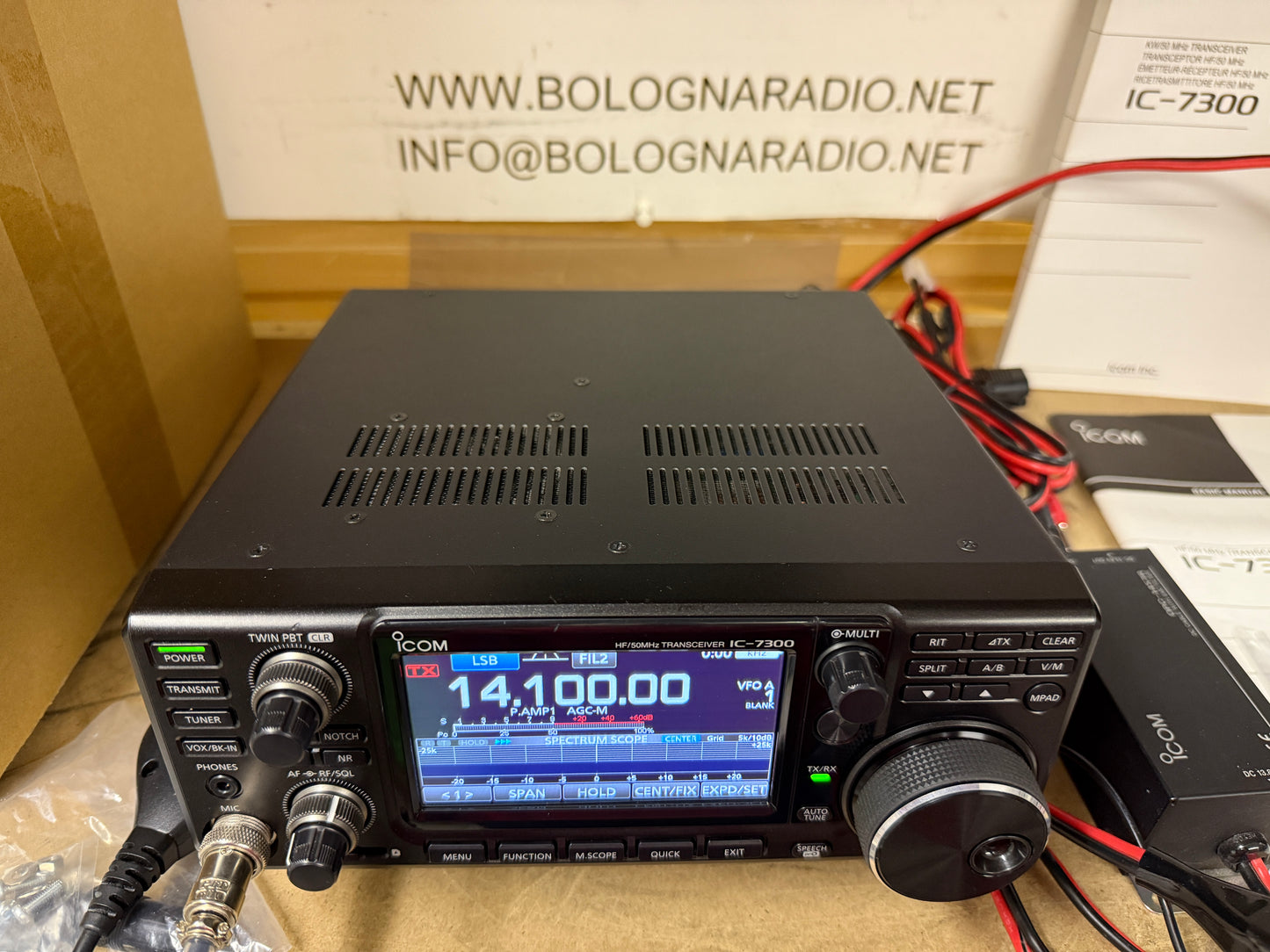 Icom ic 7300 pari al nuovo Garanzia 12 Mesi full set