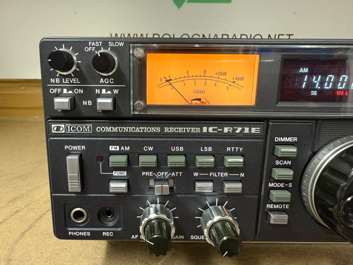 Icom ic r 71 E perfetta pari al nuovo