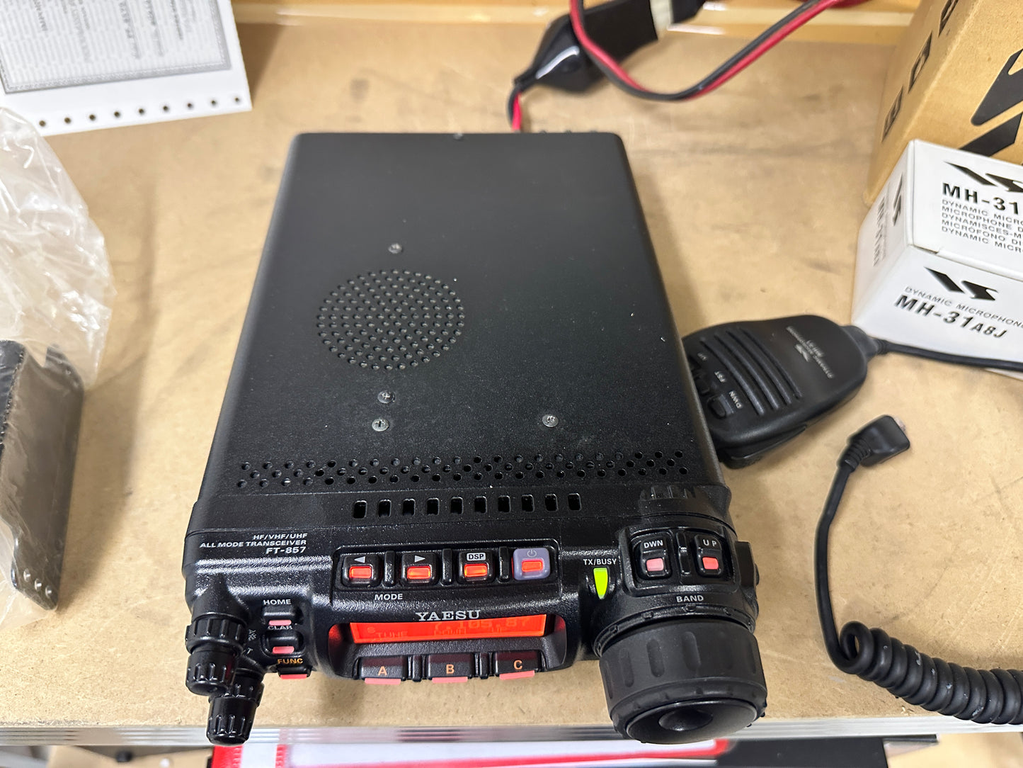 Yaesu FT 857 D pari al nuovo