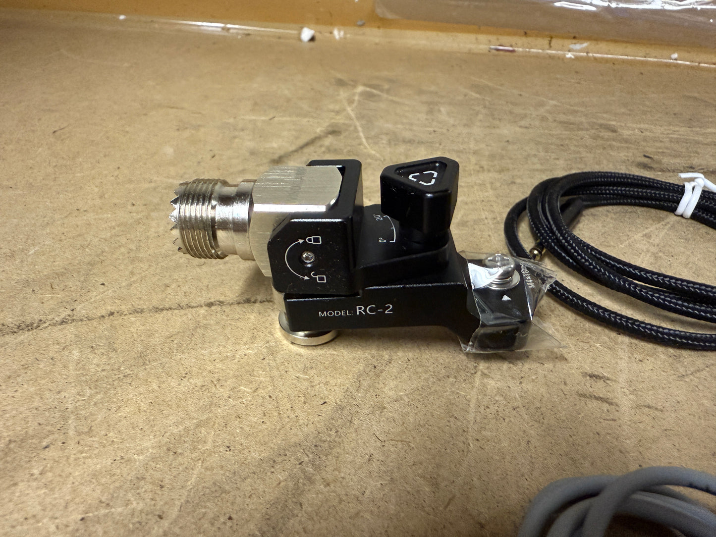 Icom ic 705 Accessori BP272 + Windcamp Rc 1 + Windcamp Rc 2 + Tastiera Memo Cw