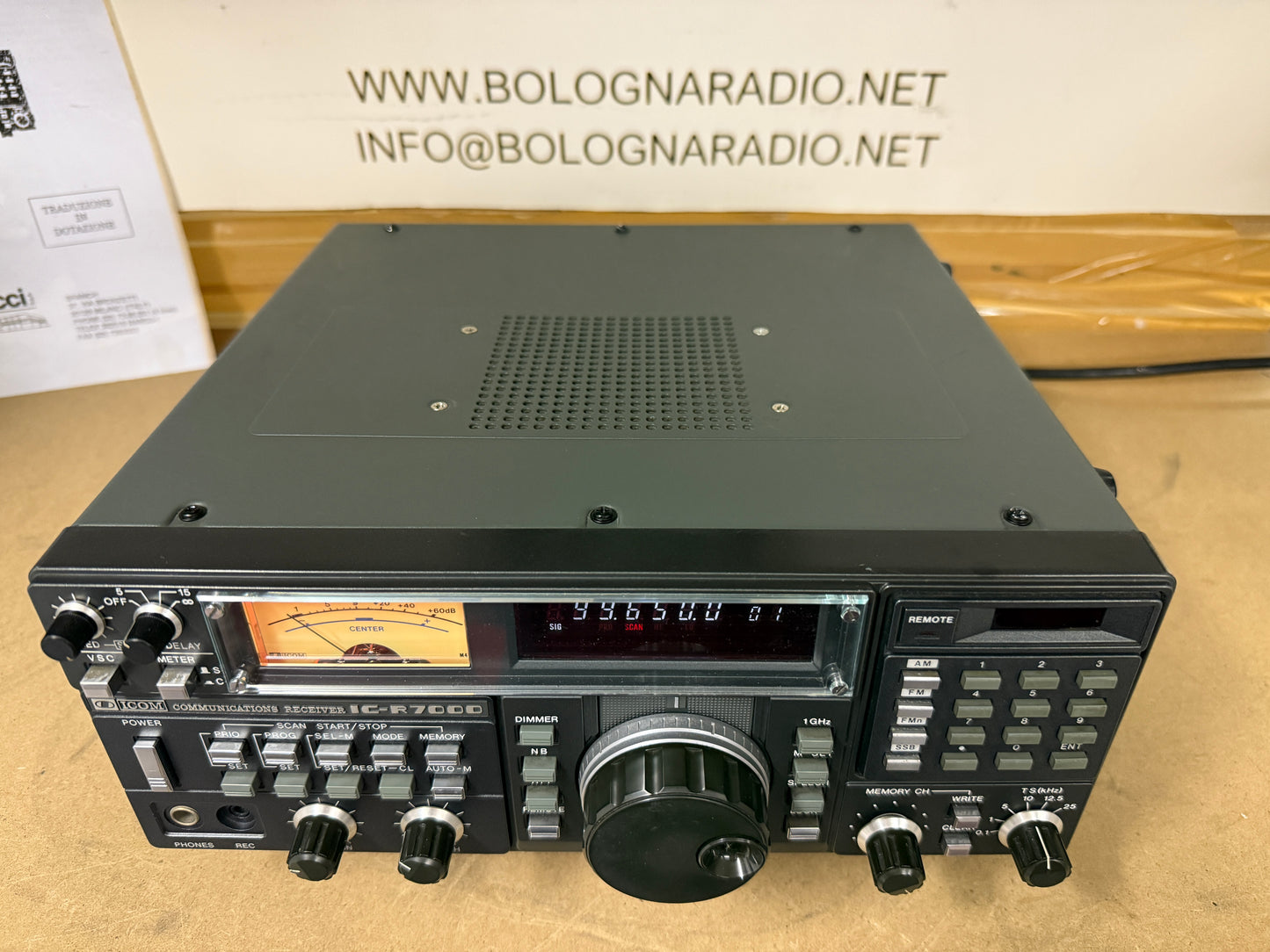 Icom ic r7000 perfetta e revisionata garanzia 12 mesi