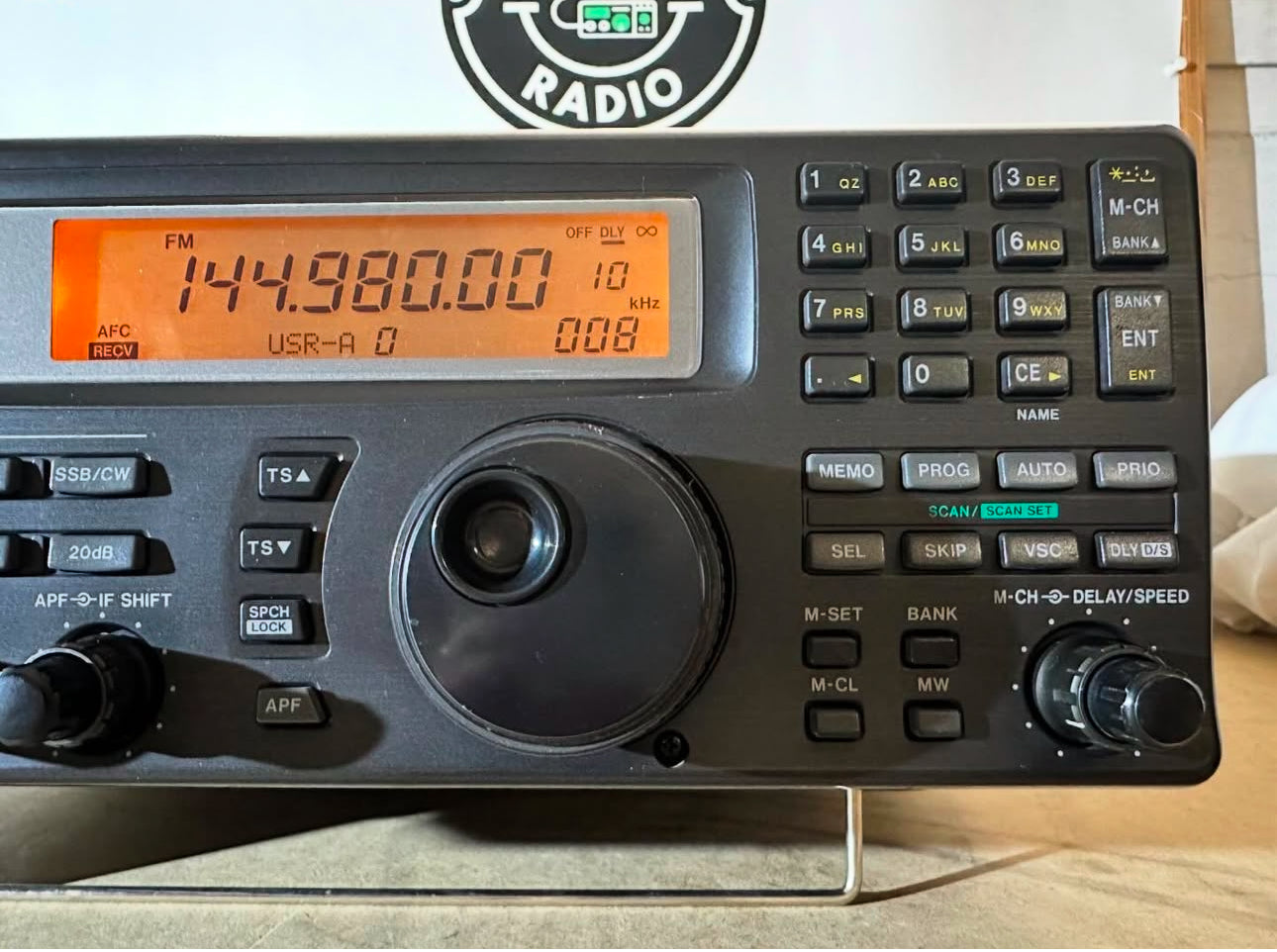 ICOM IC-R 8500