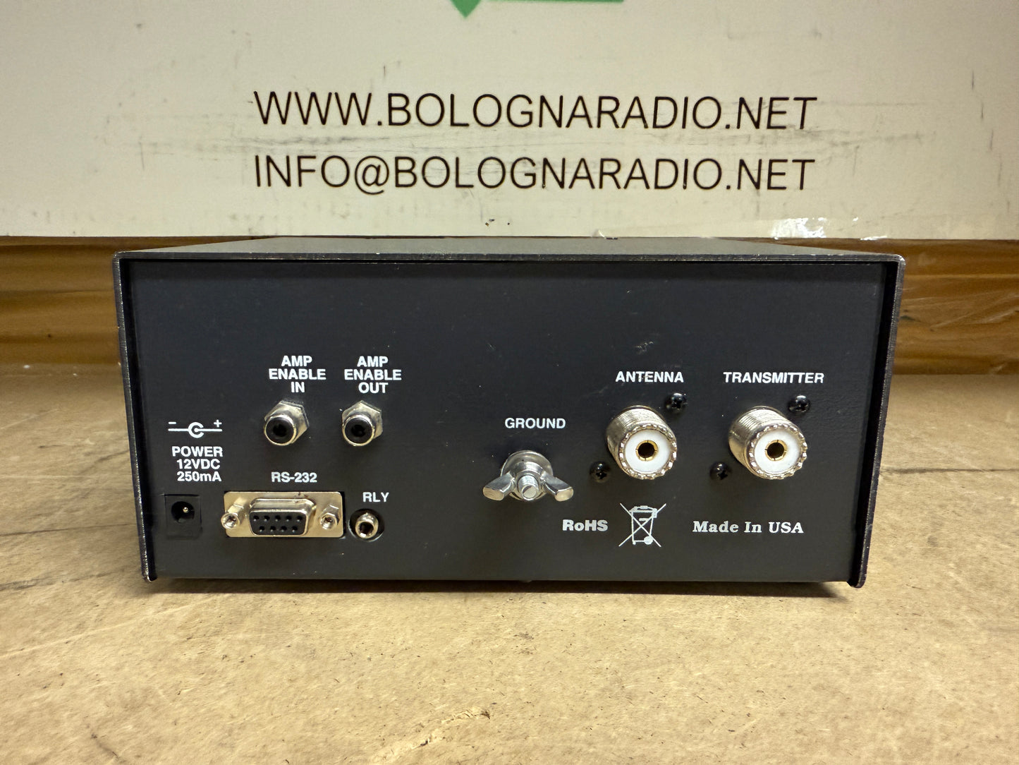 A-1 MFJ-828 - ROSMETRO WATTMETRO FREQUENZIMETRO DIGITALE 1500 WATT