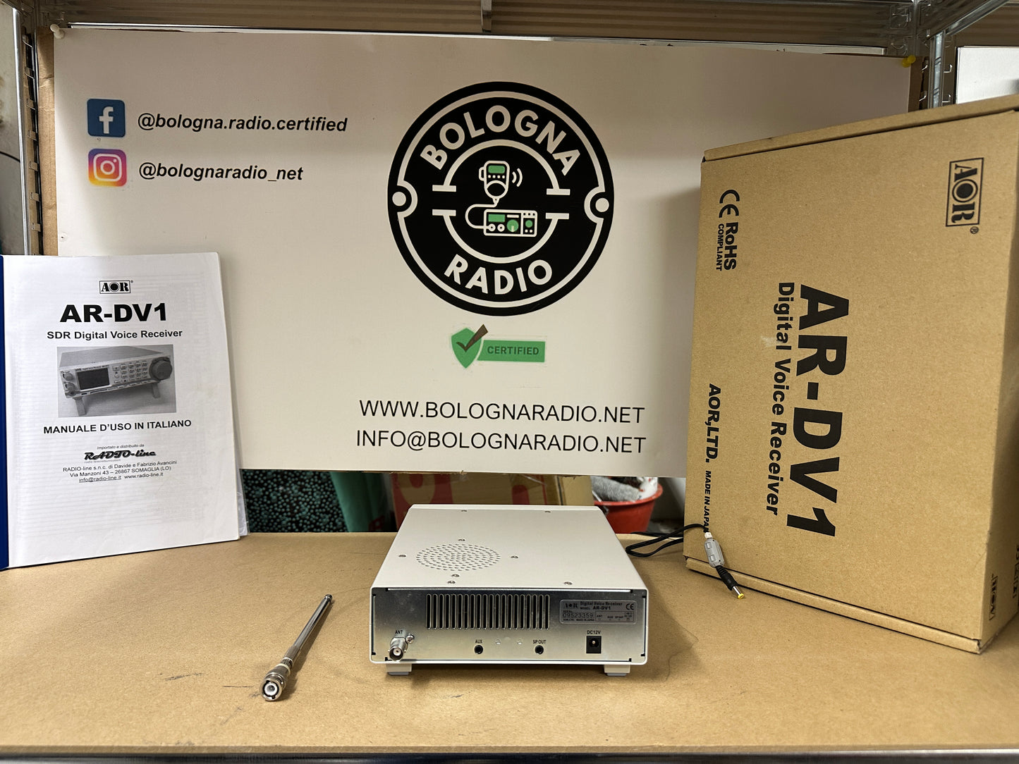 Ricevitore scanner AOR DV-1 pari al nuovo