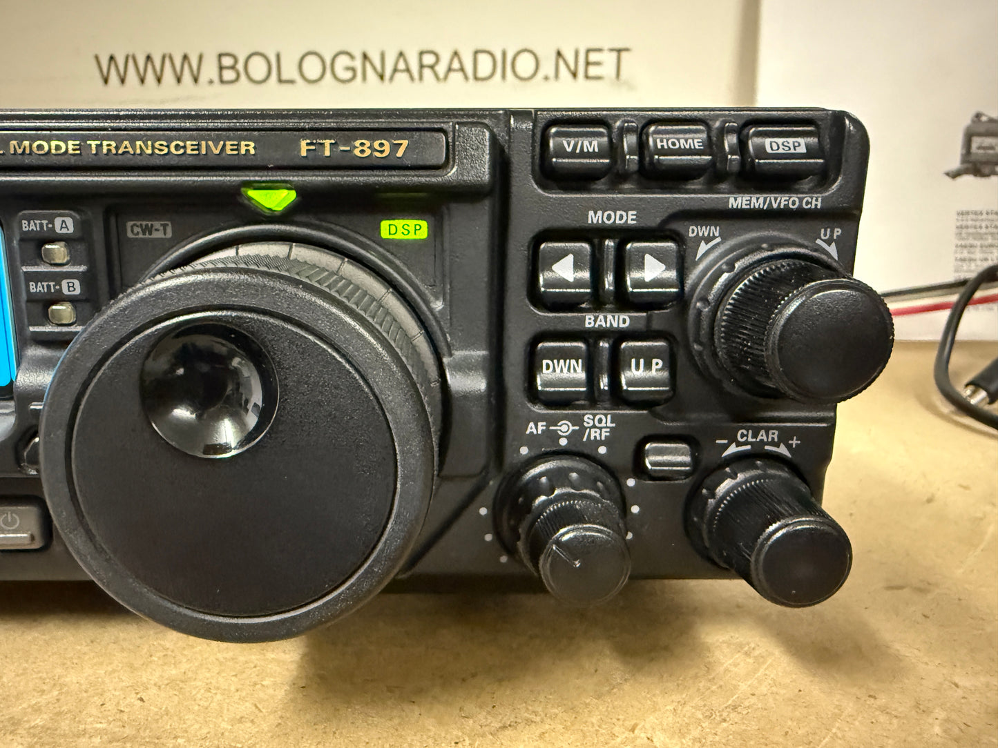 Yaesu FT 897D + Imballo perfetta