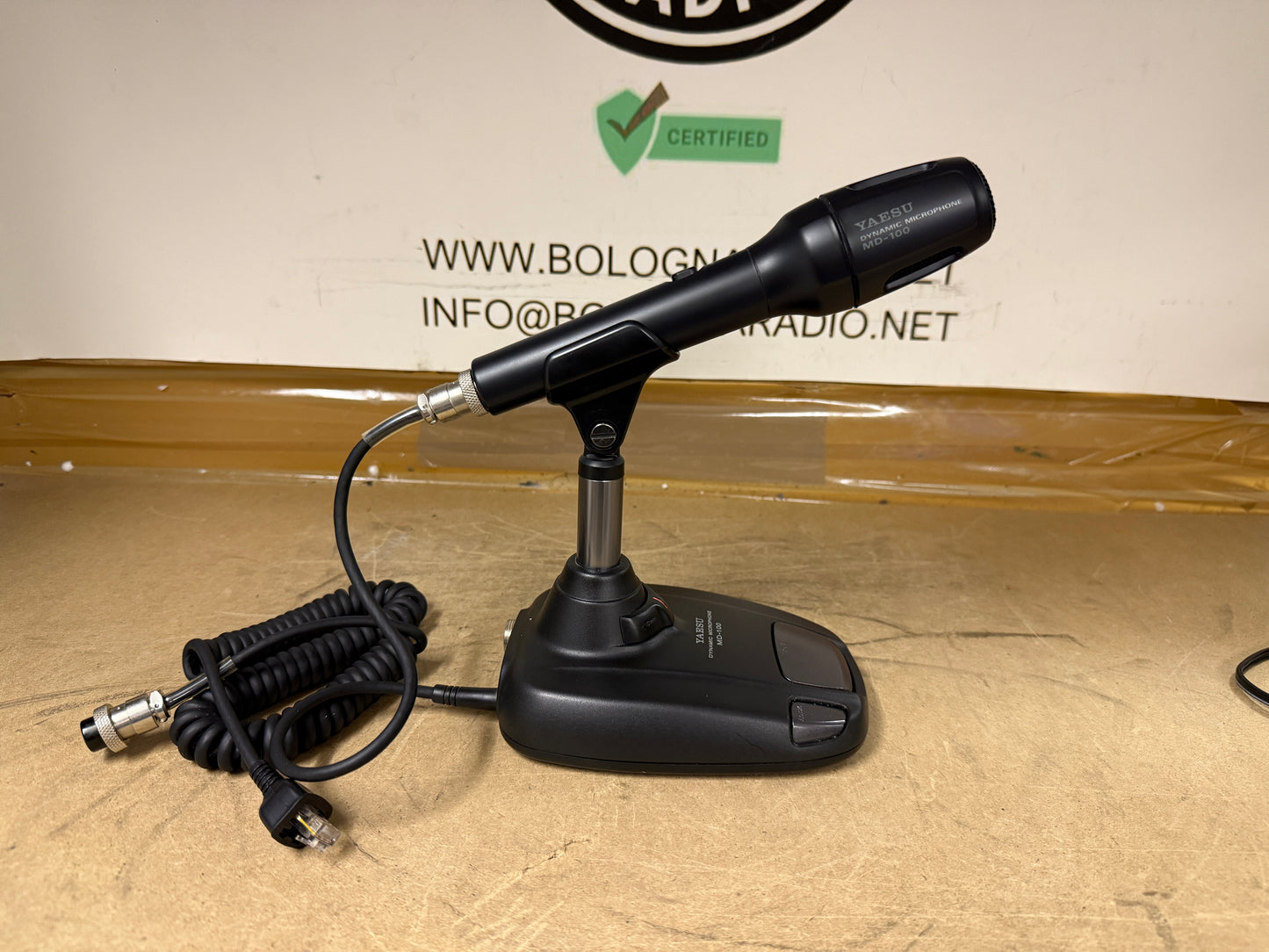 Yaesu MD 100 pari al nuovo perfetto