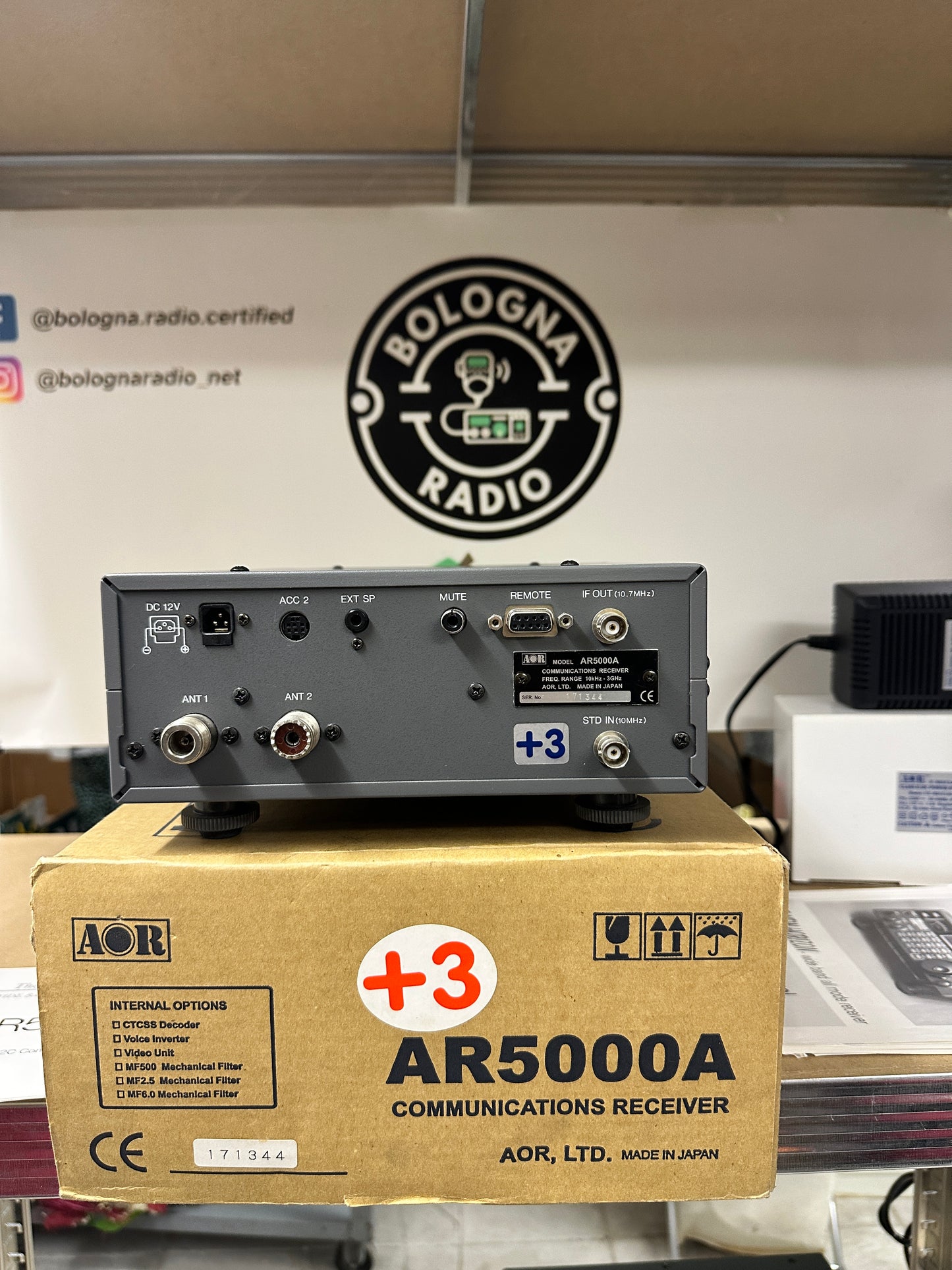Ricevitore Aor AR 5000A +3 pari al nuovo 0,01-3000 MHz AM / Sincro-AM / FM / WFM / SSB / CW