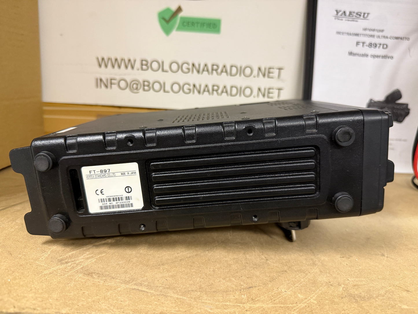 Yaesu FT 897D perfetto + filtri + imballo originale garanzia 12 mesi