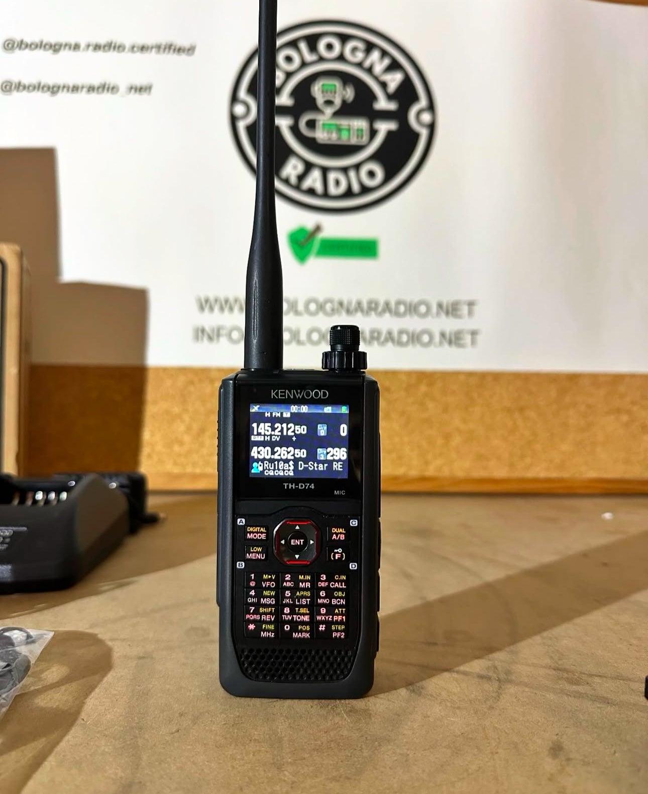 KENWOOD TH-D74 Ricetrasmettitore