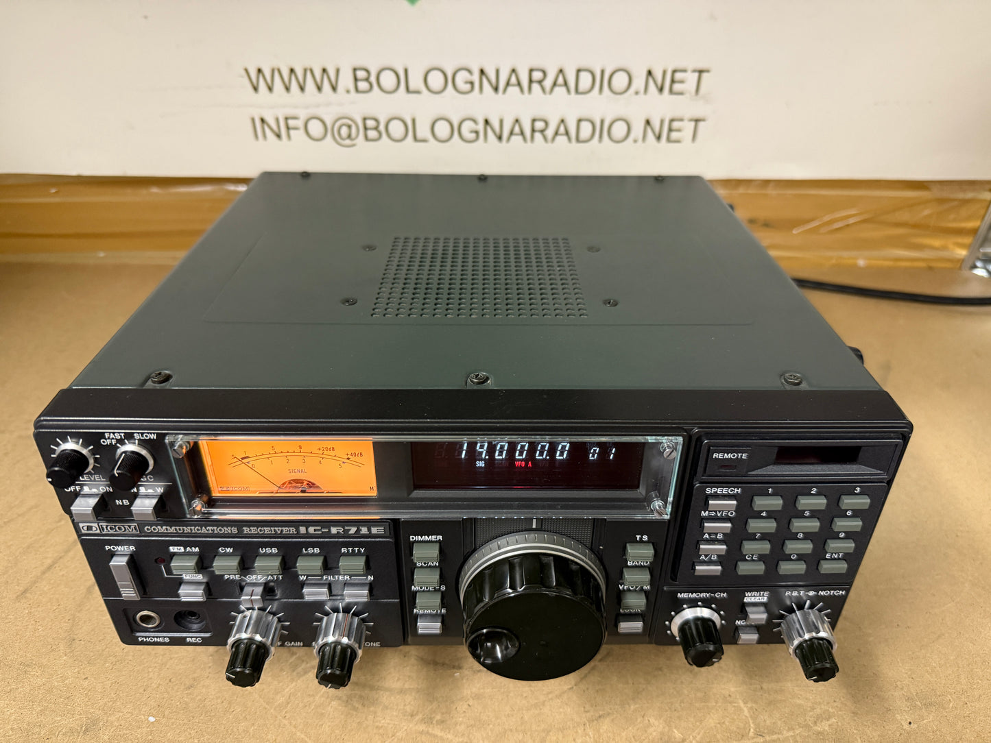 Icom ic r 71 E perfetta pari al nuovo