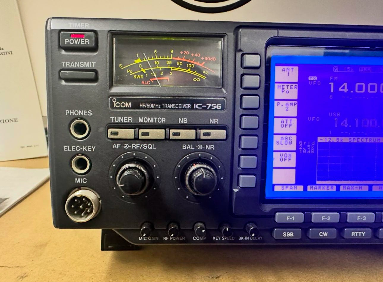 Ricetrasmettitore icom IC-756