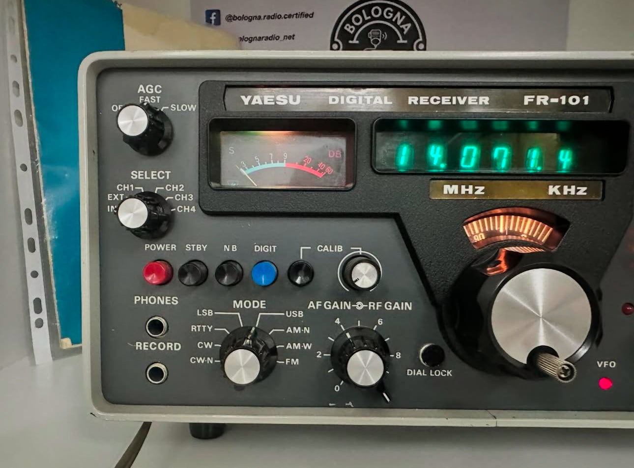 Ricevitore Yaesu FR-101 Digital