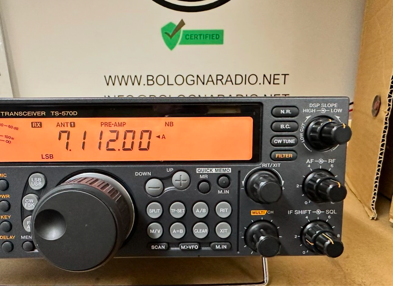 Ricetrasmettitore Kenwood TS-570D