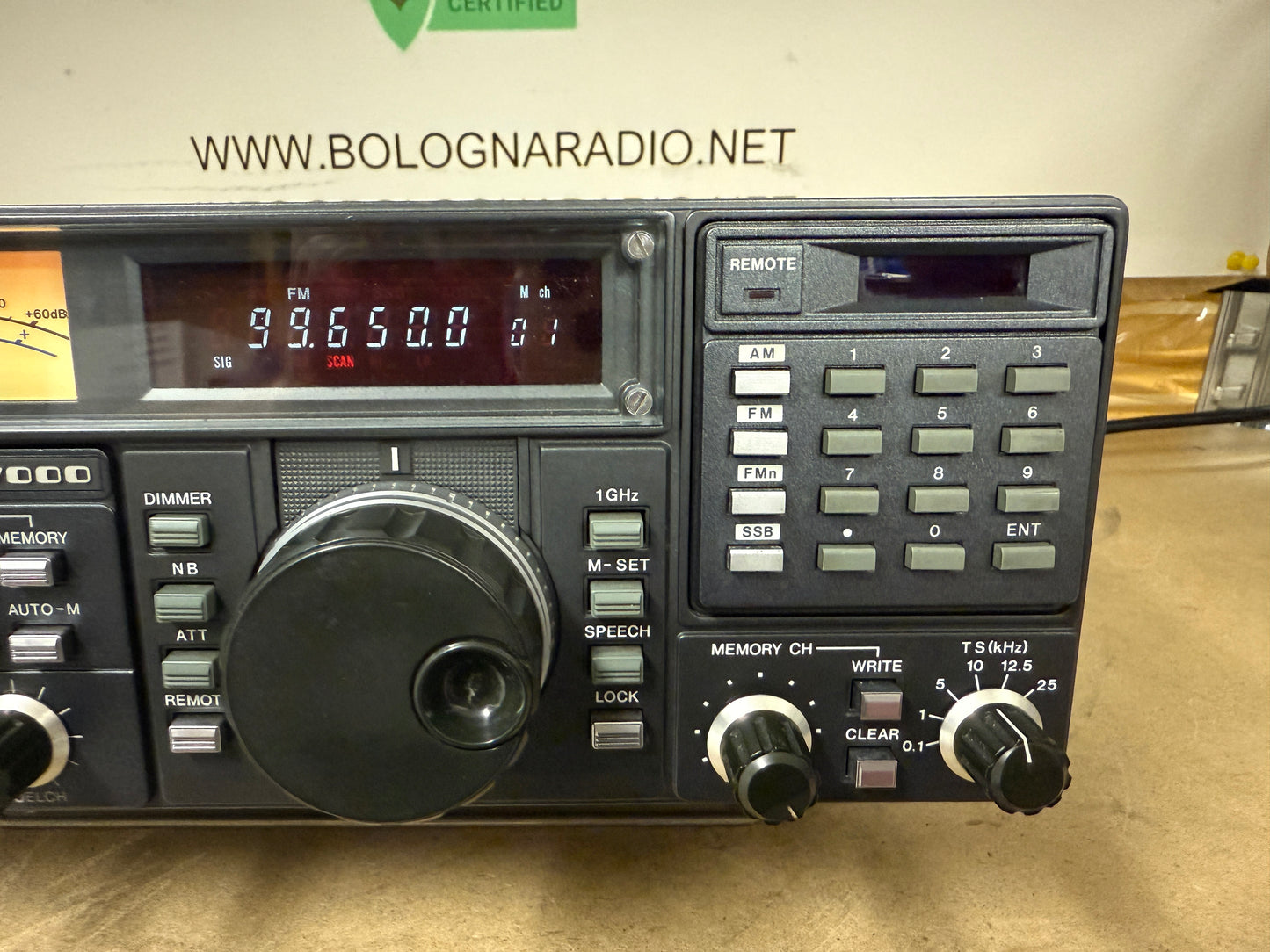 Icom ic r7000 perfetta e revisionata garanzia 12 mesi