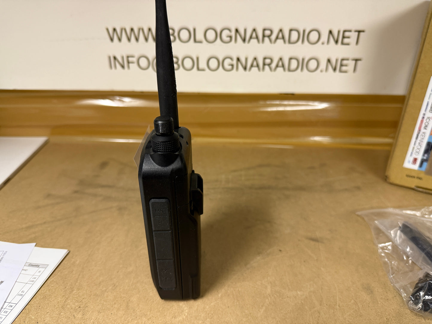 icom id 52e pari nuovo garanzia 24 mesi