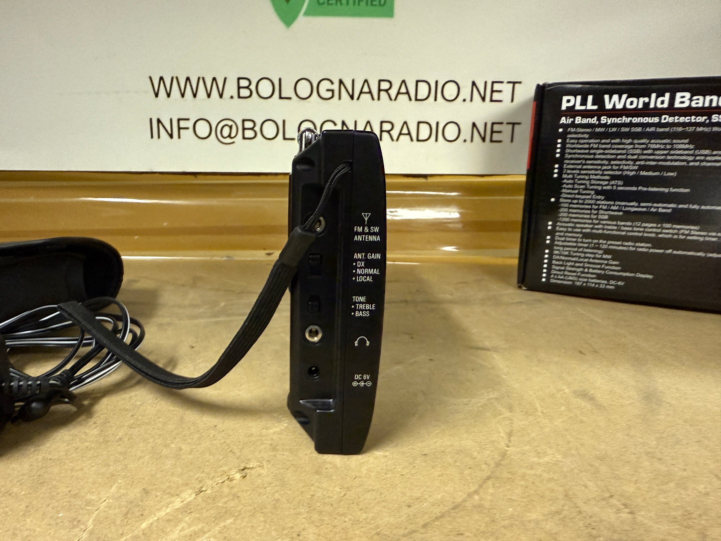 Tecsun PL 660 pari al nuovo 1,7-30 MHz+ VHF AIR BAND
