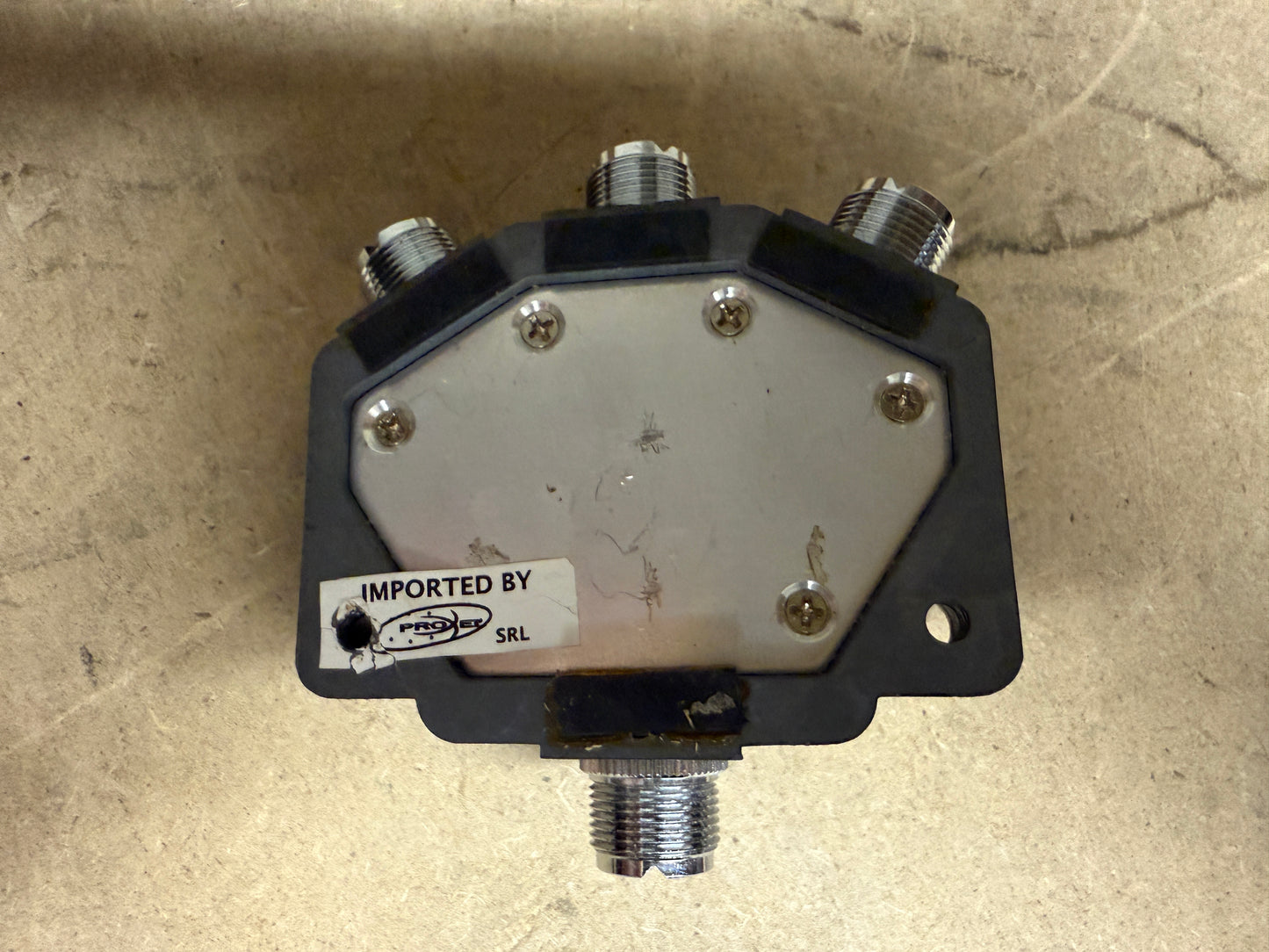 COMMUTATORE ANTENNA A 3 VIE CO-3M