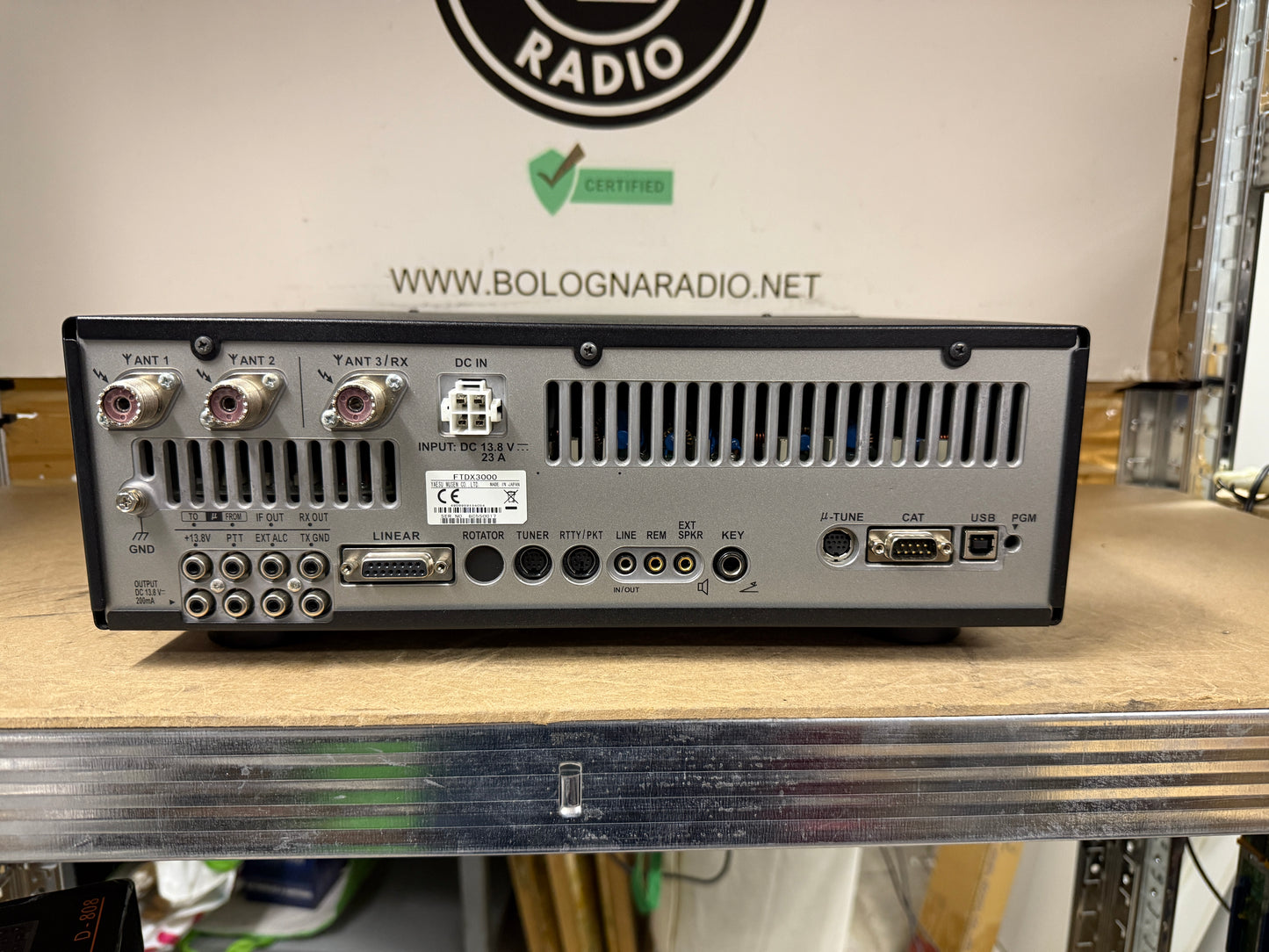 A1 Yaesu FTDX 3000 + DVS6 pari al nuovo Garanzia 12 Mesi e imballo