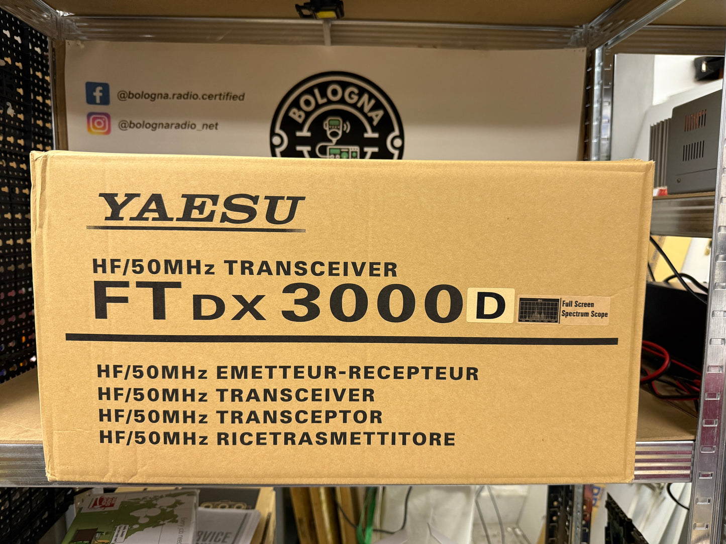 Yaesu FTDX 3000 + DVS6 + imballo originale pari al nuovo