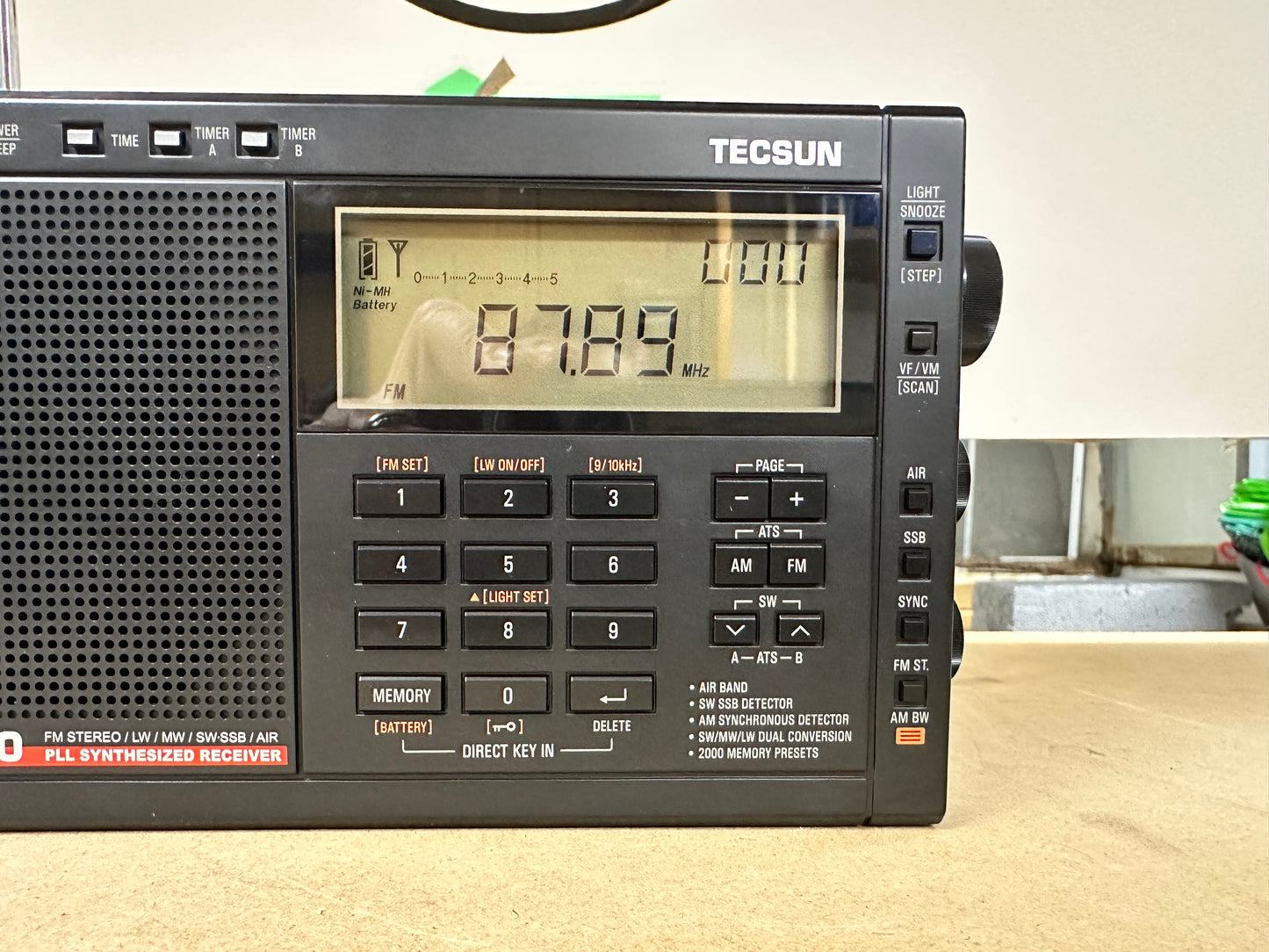 Tecsun PL-680