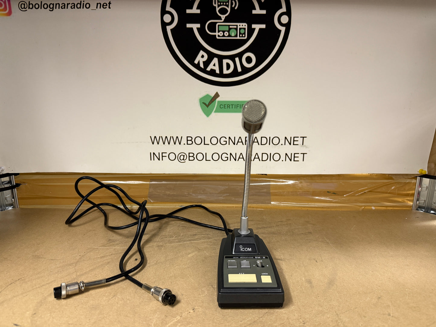 ICOM SM-8 Microfono da Tavolo Cablato Con 2 Cavi 8 Poli Per Icom