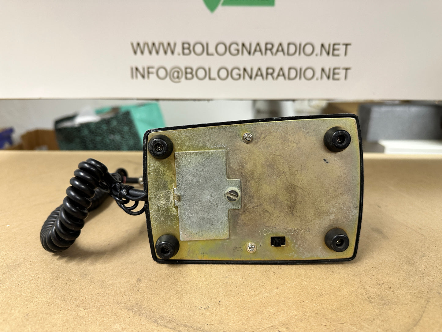 SBE Microfono Preamplificato da Tavolo per Radio CB HF/VHF/UHF