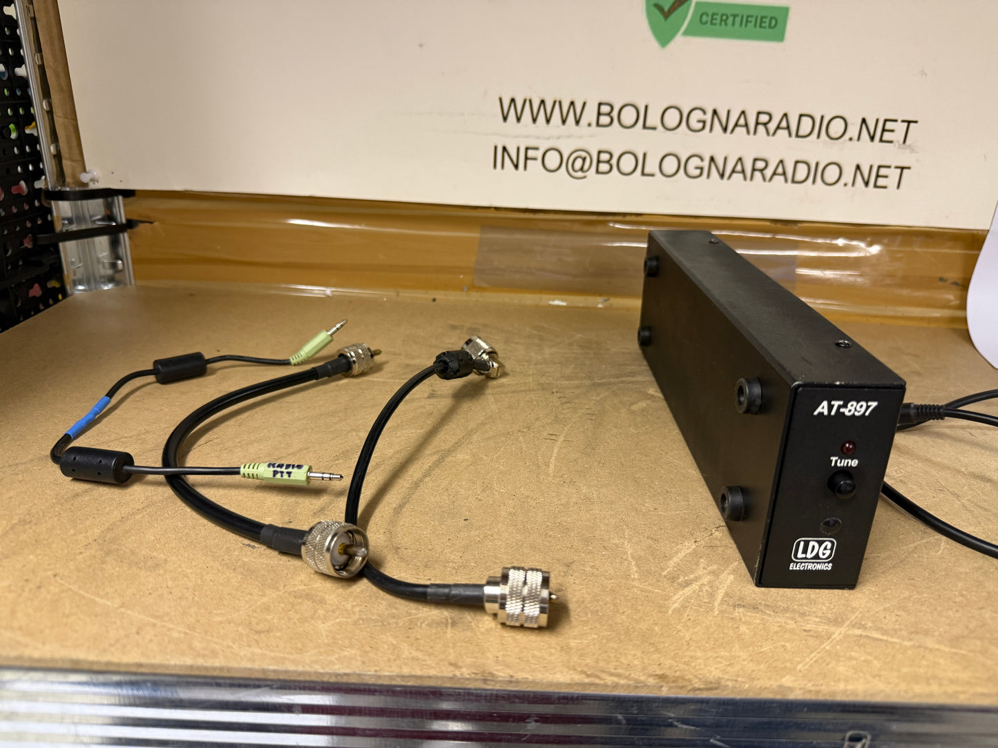 Ldg AT 897 completo