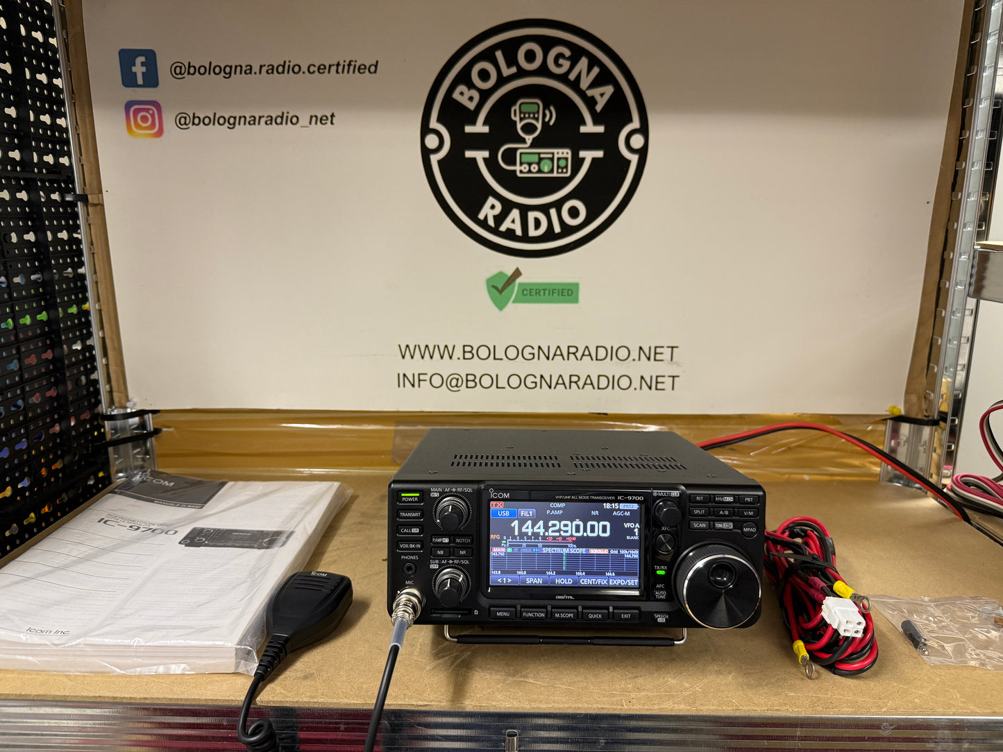 Icom ic 9700 pari nuovo garanzia 12 mesi full set