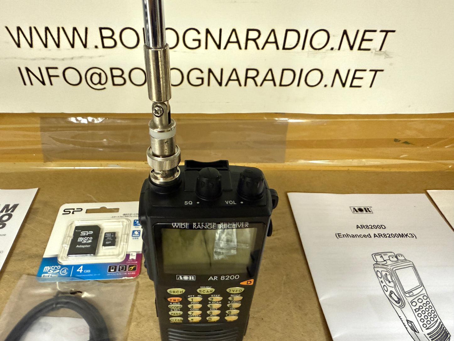 Aor ar 8200D 0.5-3000 MHz CW / LSB / USB / AM / FM / WFM / P25 final edition garanzia 12 mesi