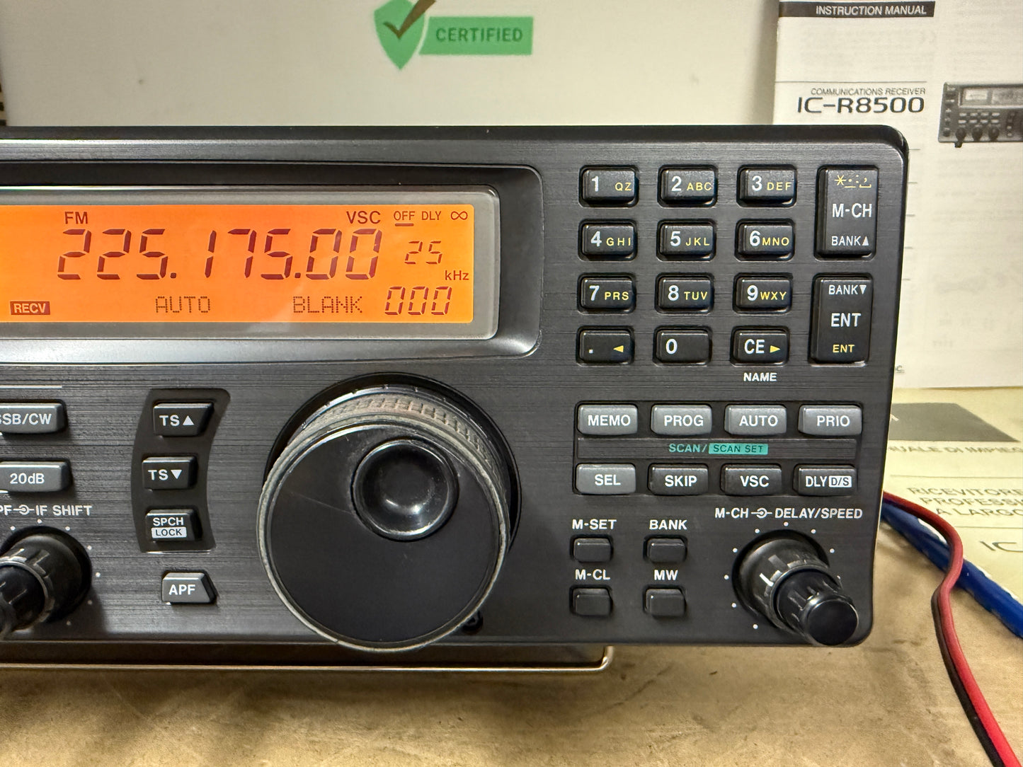 ICOM IC R 8500 con imballo perfetta garanzia 12 mesi
