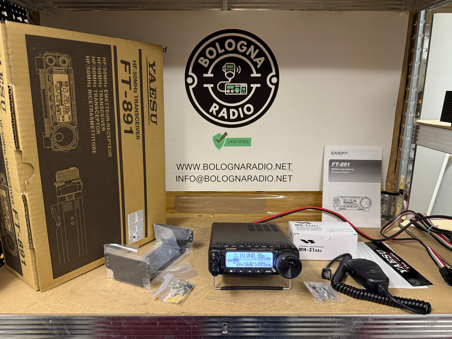 Yaesu FT 891 pari al nuovo garanzia 12 mesi